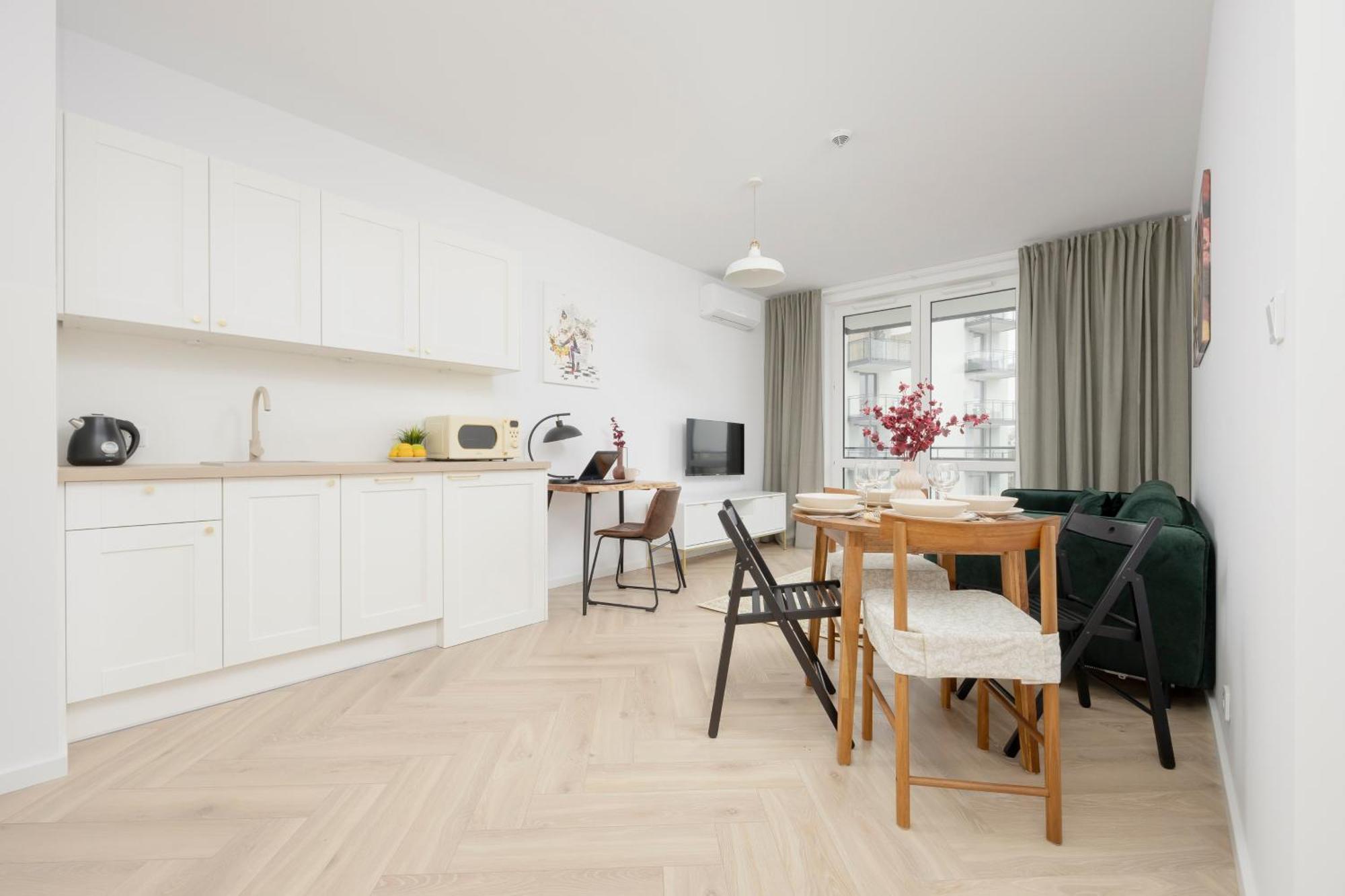 Modern Apartment With Balcony Near Aleje Jerozolimskie By Noclegi Renters 바르샤바 외부 사진