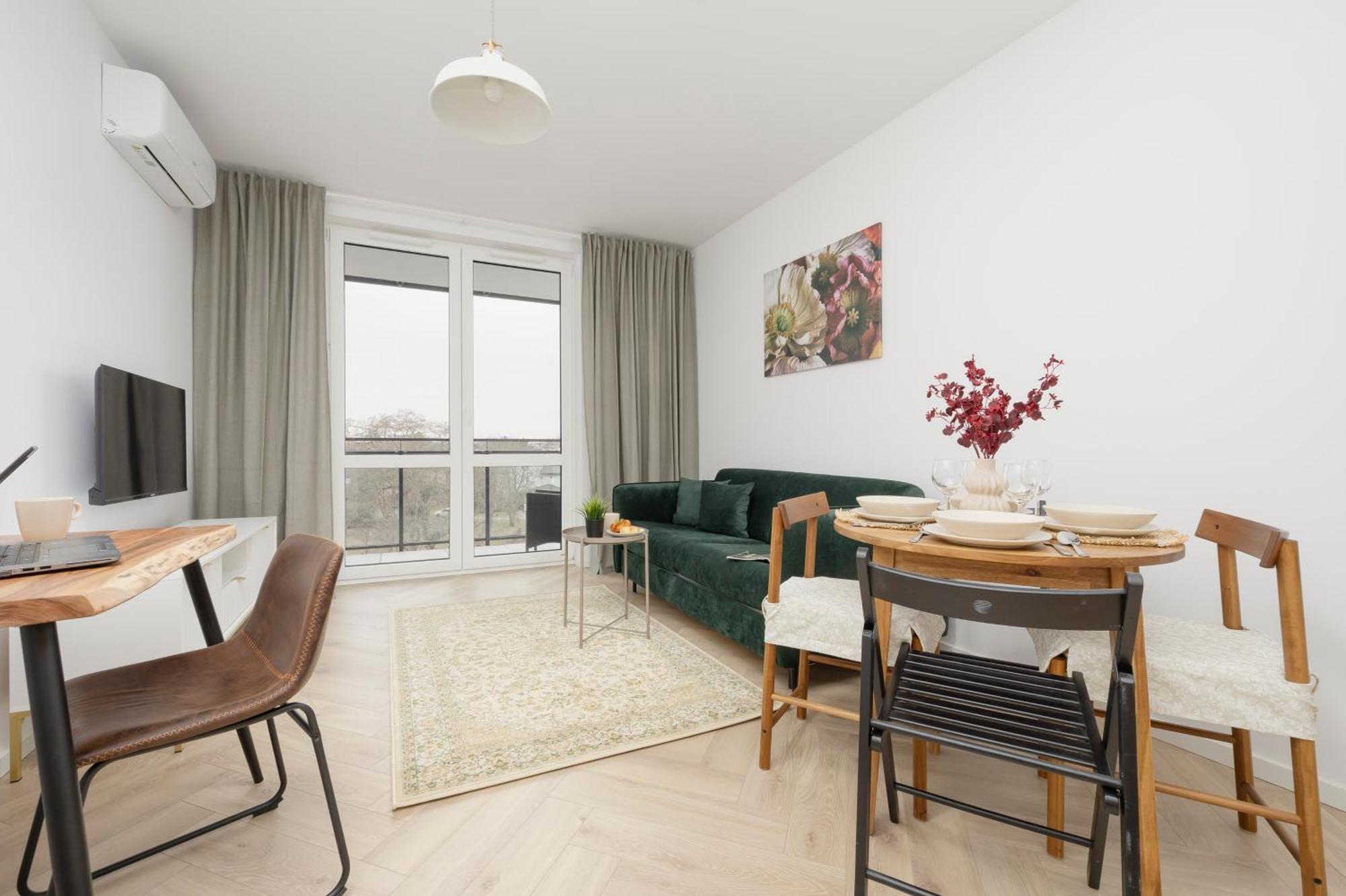 Modern Apartment With Balcony Near Aleje Jerozolimskie By Noclegi Renters 바르샤바 외부 사진