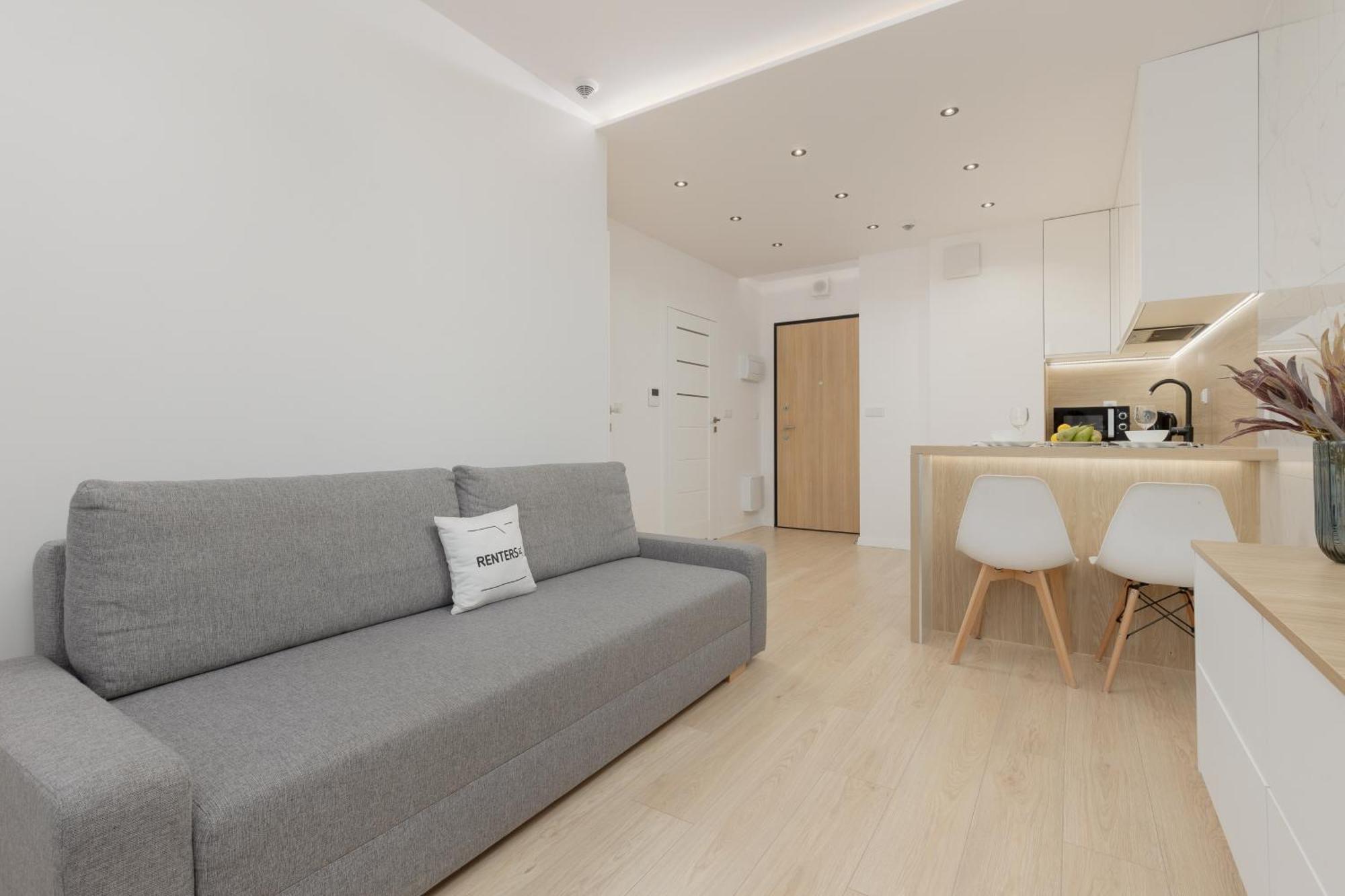 Modern Apartment With Balcony Near Aleje Jerozolimskie By Noclegi Renters 바르샤바 외부 사진