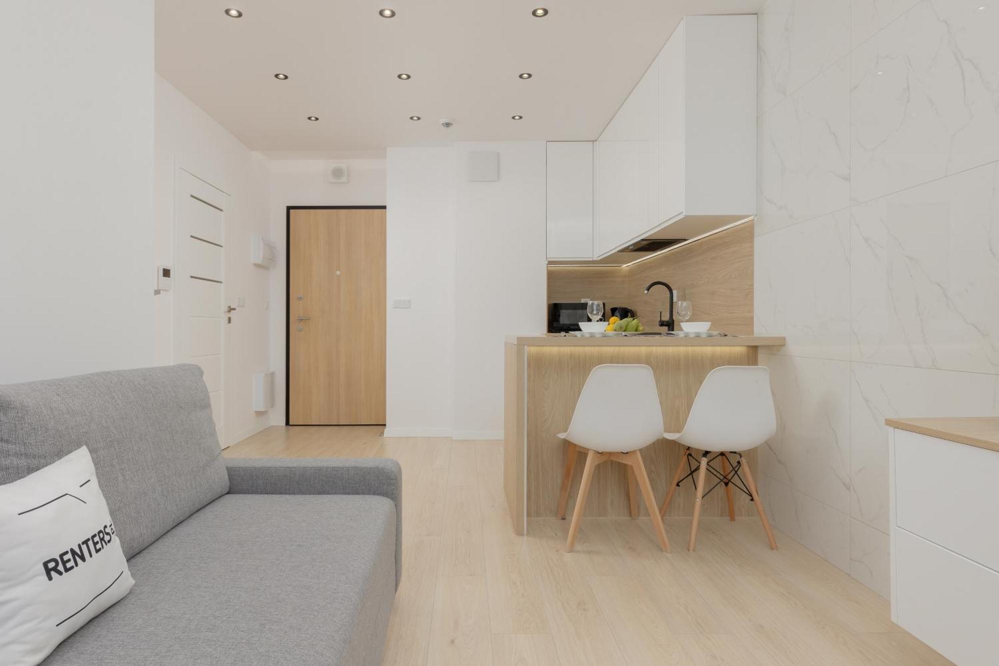 Modern Apartment With Balcony Near Aleje Jerozolimskie By Noclegi Renters 바르샤바 외부 사진