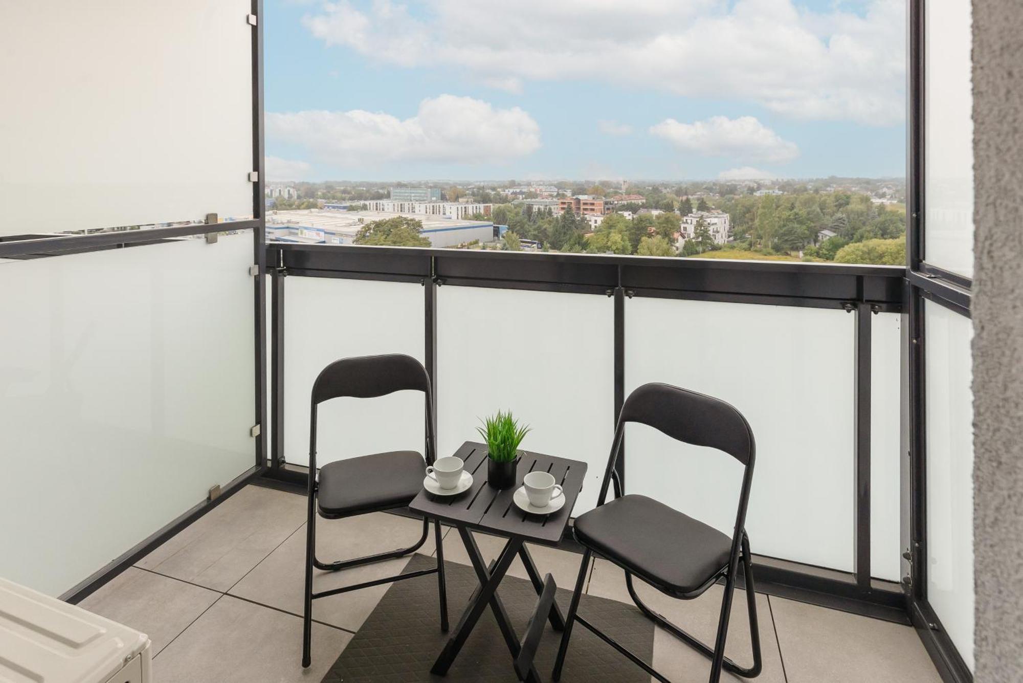 Modern Apartment With Balcony Near Aleje Jerozolimskie By Noclegi Renters 바르샤바 외부 사진